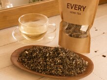 マグワート 姫路店(Mugwort)の雰囲気（国産無農薬無着色純度100％の食べられるほど綺麗なよもぎを使用）