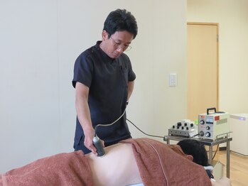 二葉鍼灸療院/鍼と超音波の併用療法