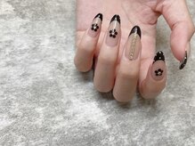 ムーズファム(Mus' Fam)/フレンチネイル