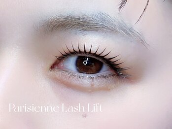 ネロリ バイ エイティスト(neroli by 8ist)/パリジェンヌ［新宿/新宿駅］