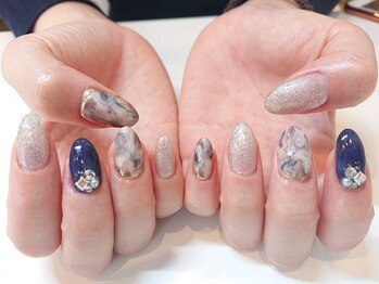 アールエム(Rm)/10月◎ネイル