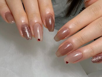 ピンクブラウンネイル*。