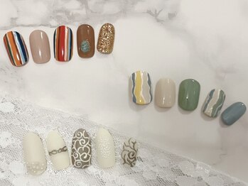 サバ ビューティースペース(saba beauty space)の写真/オーダーチップ基本料金￥6000（型取り・ベースカラー代）＋アート代金！パーツ、アート内容により変動。