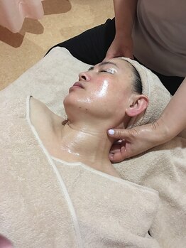 リラクゼーション らくにな~る/