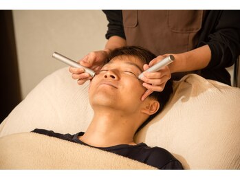 目の美容院 ランドマークプラザサロン/男性にも好評♪