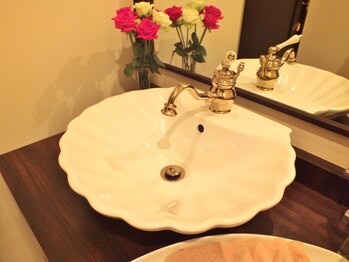 ラ バトゥール(La Batur)/清潔感のあるトイレ