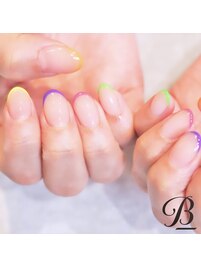 【カラフル細フレンチネイル】