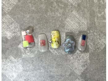 シー(SHE)/8月monthly design B