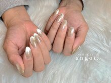 アンガット(angot.)/フレンチ風マグネットネイル
