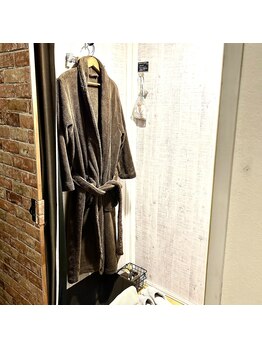 イワシタ ホリスティック アロマ ラボ(IWASHITA Holistic Aroma Labo)/お着替えして頂く更衣室