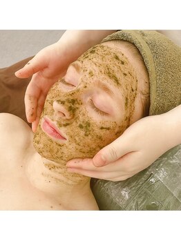 ハーブピーリング 心斎橋/ 施術イメージ