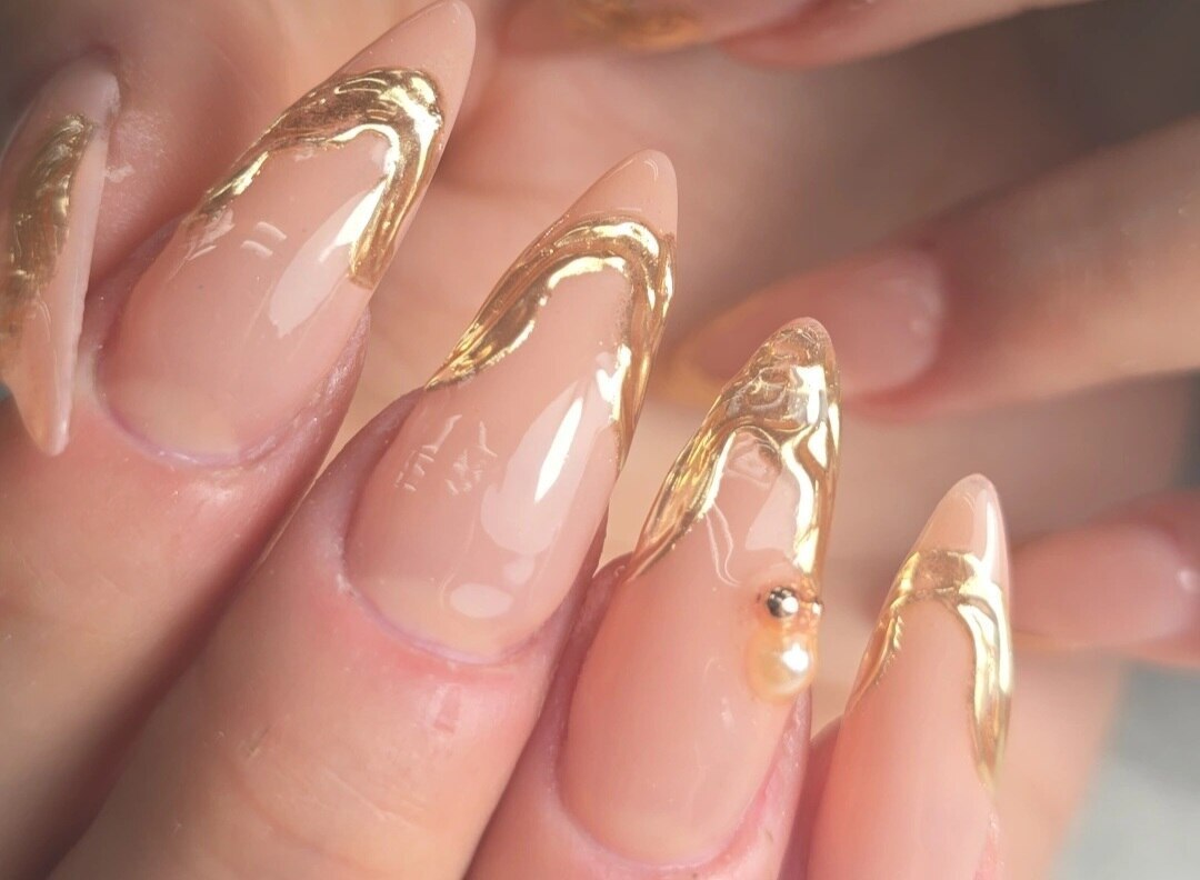 ビビラグジュアリーネイル(Vivi Luxury Nail)｜ホットペッパービューティー