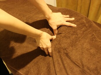 百会/お疲れの箇所を念入りに施術