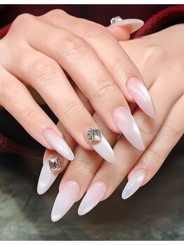 ヒットヘッドネイル(HIT HEAD NAIL)/長さだし×ちゅるんマグビジュー
