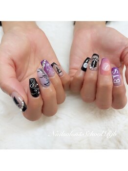 ネイルサロン アンド スクール アールジェイビー(Nailsalon&School Rjb)/ライブネイル