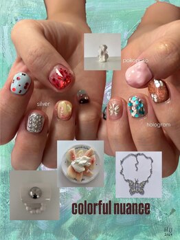 ウズ(UZU)/個性派ニュアンスネイル