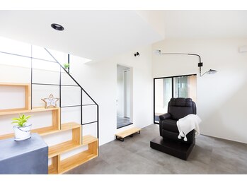 パインツリー(pine tree)/内装