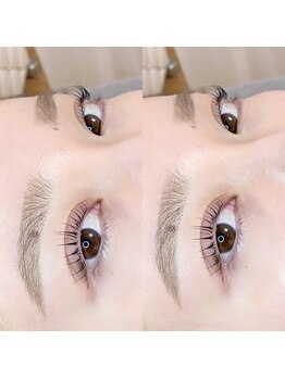 リア(lia)/まつ毛パーマ＋眉ワックス