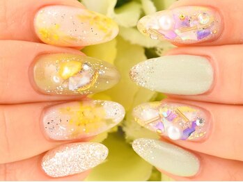 ネイルサロン ドゥ(Nail Salon Doux)の写真/心斎橋/四ツ橋駅 徒歩3分☆初回も2回目以降もHANDワンカラー/ラメグラはオフ込¥3900!FOOTはオフ込み¥4000~!