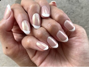 コラット シグネチャー(KORAT signature)/ミラーフレンチネイル