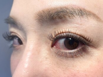 サンブラウン(SUN BROWN)/Ladies eyelash designed 