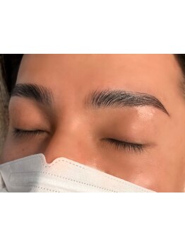 アイブロウメニューがあるサロン