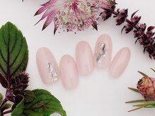 マニペディ ザ サロン 虎ノ門ヒルズステーションタワー店/ピンク系ジェルネイル￥11000