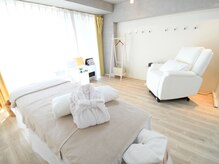 リアンボーテ(Lien Beaute)の雰囲気（自慢のふっくらマシュマロベッドでゆっくりお休みください♪）