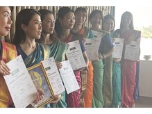 ハルシャ(HARSA)/セラピストスクール修了式にて