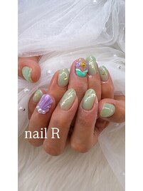 アリエルネイルです♪