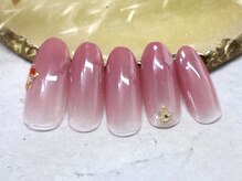 ロシェ(Rocher)/ワンポイントネイル/Rocher