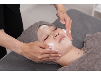 リー(Riy)/VOSサロンケアの流れ【1】