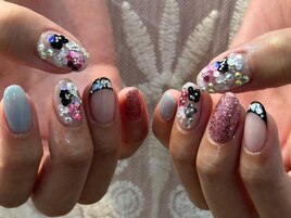 お花キラキラスパンコールネイル