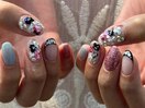 お花キラキラスパンコールネイル