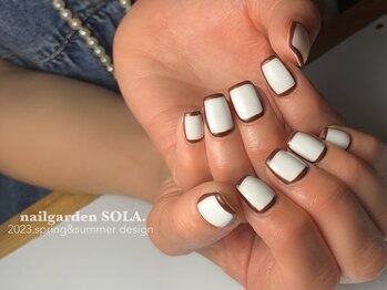 ソラ(SOLA.)/大人なスクエアデザイン♪