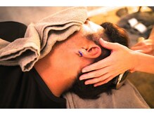 マッサージ前のブラッシングで更に良質な睡眠へと導きます