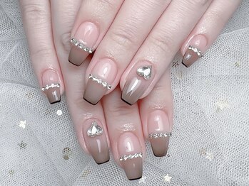クイーンズネイルサロン(Queen's nail salon)/