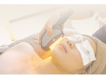 シャイニング(shining)/☆フェイシャル