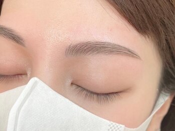 オーロ 池田店(ORO)/ハリウッドブロウリフト