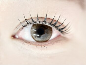 デイジー バイ アルテフィーチェ 梅田(daisy by artefice)/束感♪まつ毛パーマ