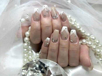 アンジュ(Ange)/【Miyu】Vフレンチネイル