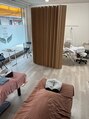 【肩こり/腰痛専門】ドロップインコロコロくろこし 整体/リンパマッサージ/ヘッドスパ/黒越 健太