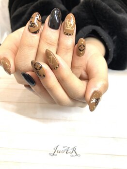 ジュアール(JuAR)/ロゴネイル