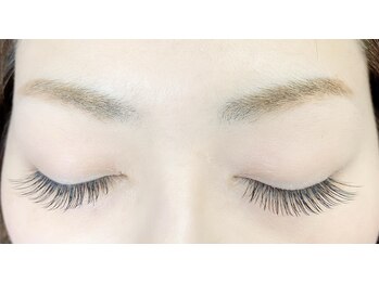カシェット アイラッシュ(cachette eyelash)/超軽量フラットラッシュ140本★