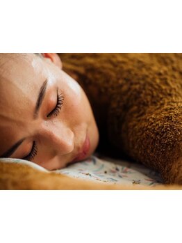 ヘッドスパで癒されたい