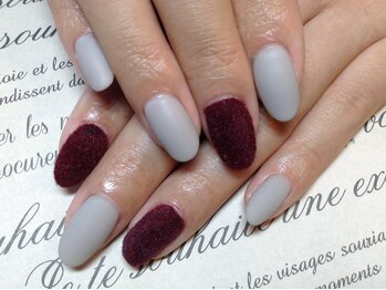 ラウト デコレーションアンドネイルサロン(Lauto Decoration&Nail Salon)/ベルベットネイル