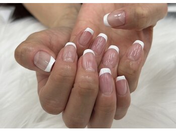 王道★フレンチネイル￥5,800