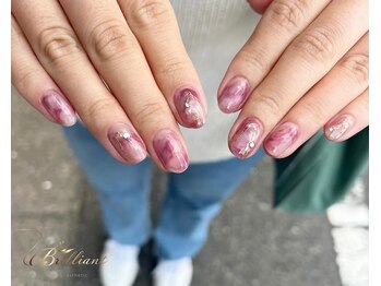 ブリリアント(Brilliant)/ニュアンスネイル