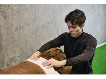 ポラリス(Polaris)の写真/【首から肩ががちがちでつらい、腕が上がらない・服を着るのもつらい】肩こりでお悩みの方へ。