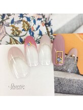 エスパルティール(Spartir)/ビジューフレンチネイル